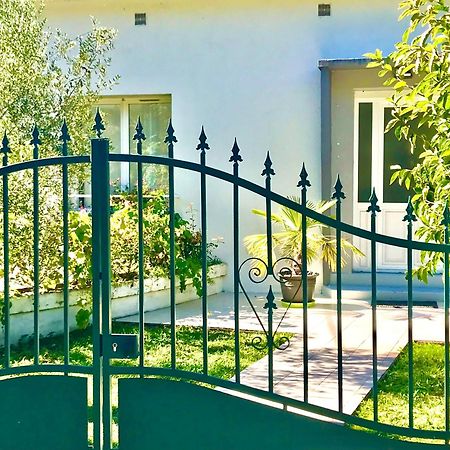 Villa Maison Blanche Tulle 1 A 4 Personnes Zewnętrze zdjęcie